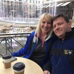 Meet your Posher, Debbie